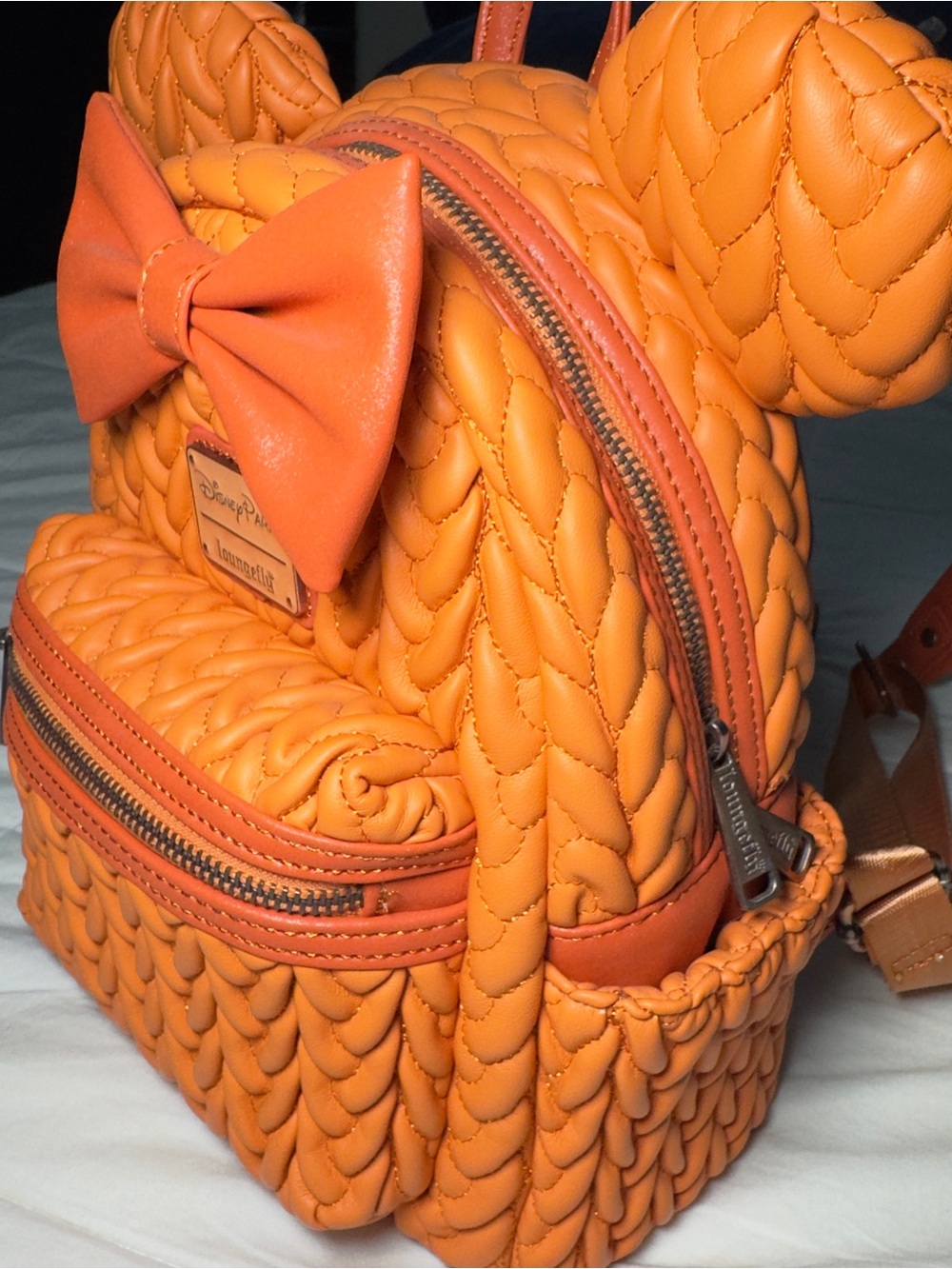 Disney Pumpkin Spice Scented Minnie Ear Backpack (NEW WITHOUT TAGS) - Picture 4 of 10
